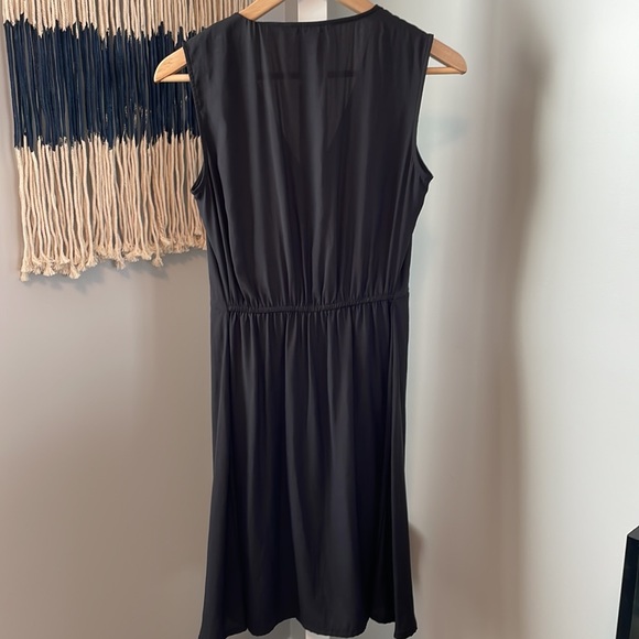 H&M Sleeveless Slip Dress, size 6 - Picture 7 of 10